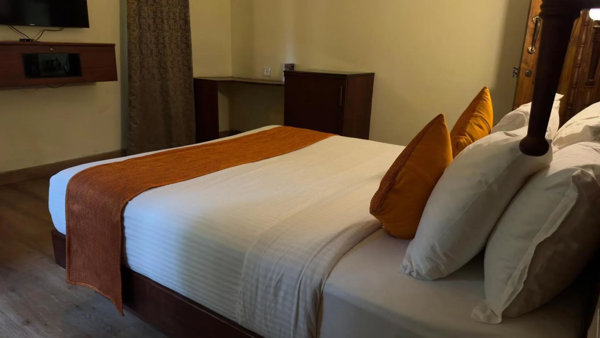 Indeevara Luxury Resort And Spa, Wayanad Vythiri 5*,  India